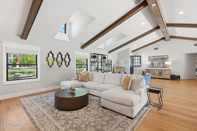 8202 N 74TH Place, Scottsdale, AZ 85258