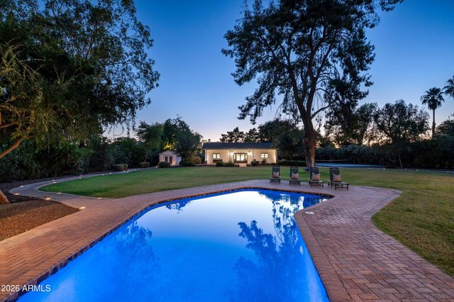 8202 N 74TH Place, Scottsdale, AZ 85258