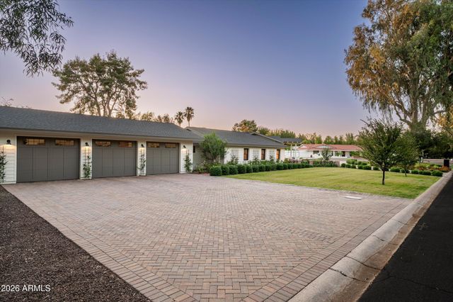 8202 N 74TH Place, Scottsdale, AZ 85258
