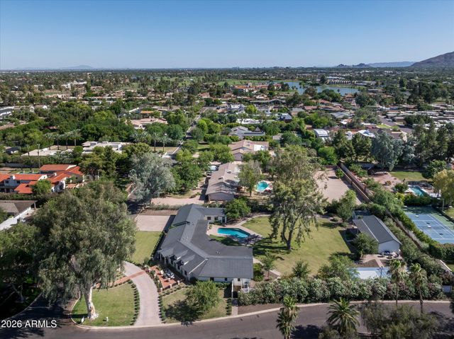 8202 N 74TH Place, Scottsdale, AZ 85258