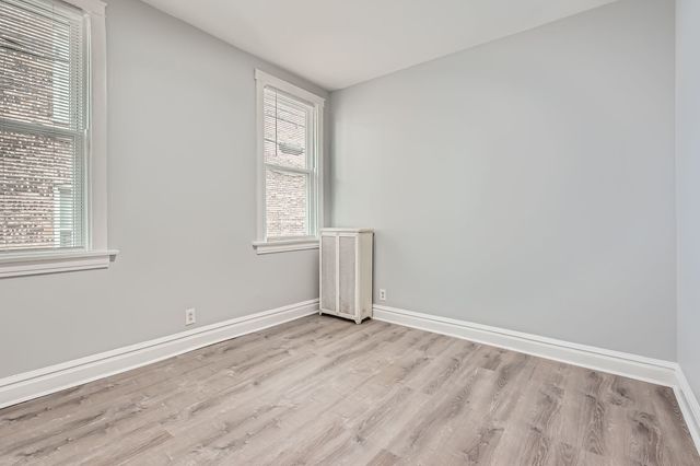 7449 S Vernon Avenue, Chicago, IL 60619