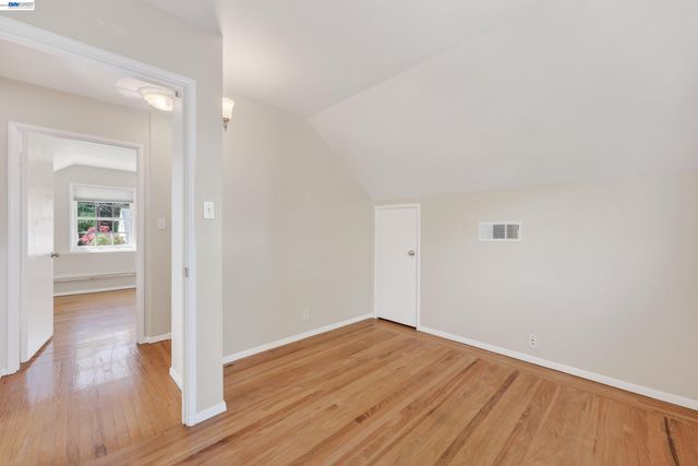 4225 Sherwood Ct, Concord, CA 94521