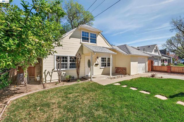4225 Sherwood Ct, Concord, CA 94521