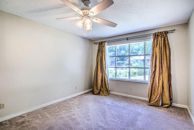 2829 Moss Creek Drive, Dalzell, SC 29040