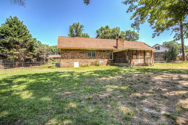 2829 Moss Creek Drive, Dalzell, SC 29040
