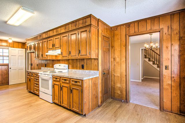 2829 Moss Creek Drive, Dalzell, SC 29040