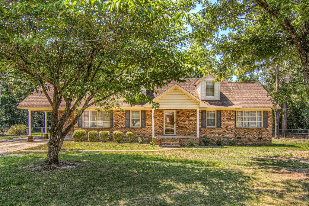 2829 Moss Creek Drive, Dalzell, SC 29040