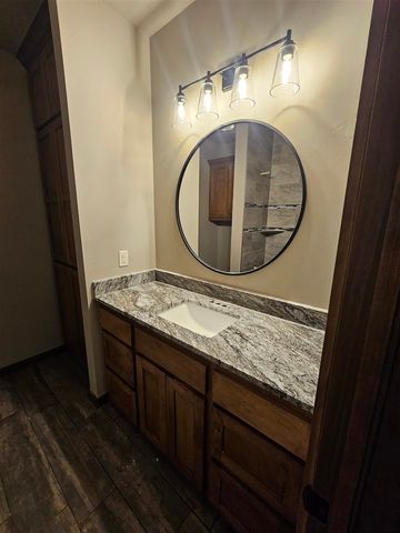 120 S 6th Ave, Sterling, OK 73567