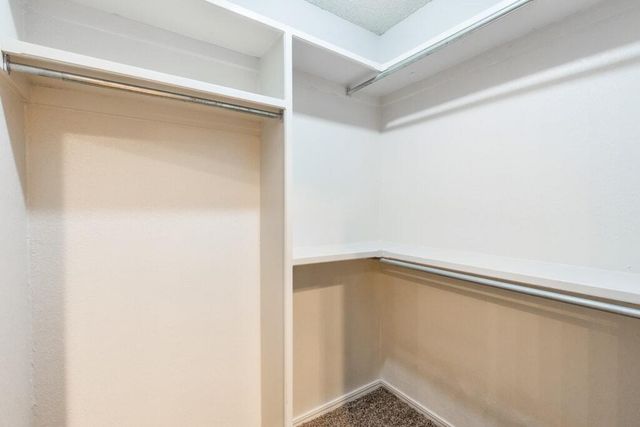 1324 Kelly Park Road, Edmond, OK 73003