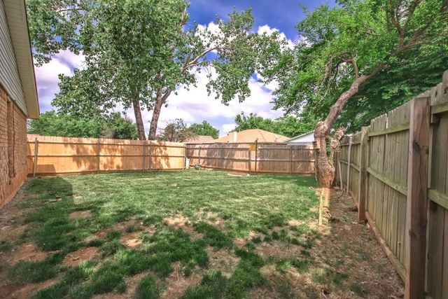 1324 Kelly Park Road, Edmond, OK 73003