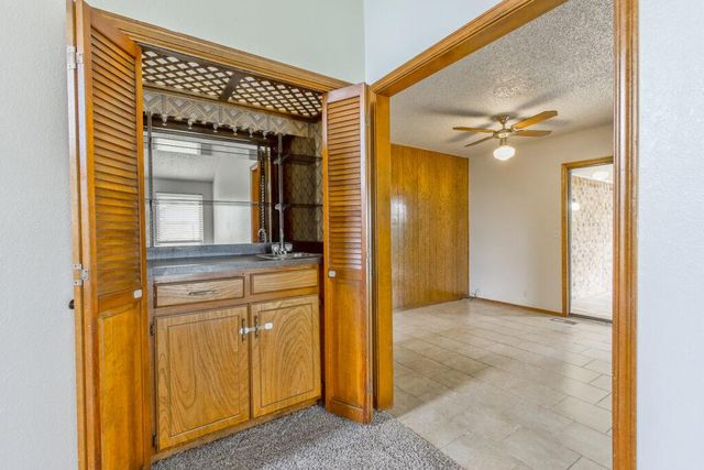 1324 Kelly Park Road, Edmond, OK 73003