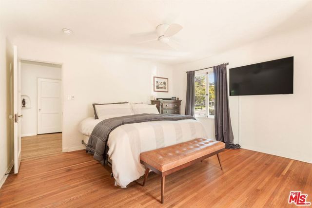 3359 Primera Drive, Los Angeles, CA 90068