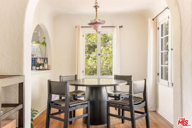 3359 Primera Drive, Los Angeles, CA 90068