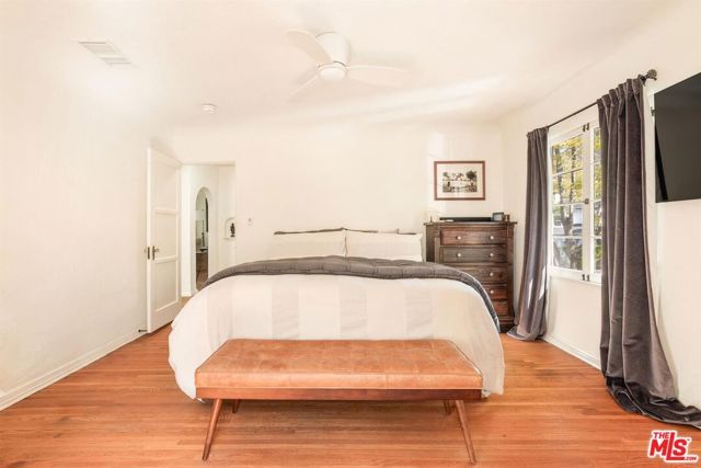 3359 Primera Drive, Los Angeles, CA 90068