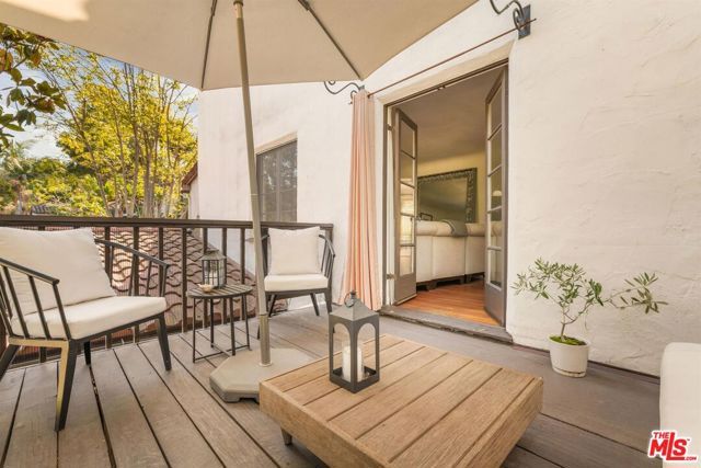 3359 Primera Drive, Los Angeles, CA 90068