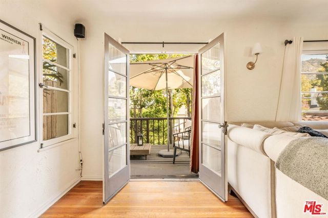 3359 Primera Drive, Los Angeles, CA 90068