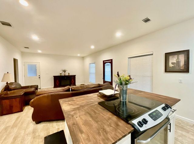 544 Keathley Road, Lufkin, TX 75904