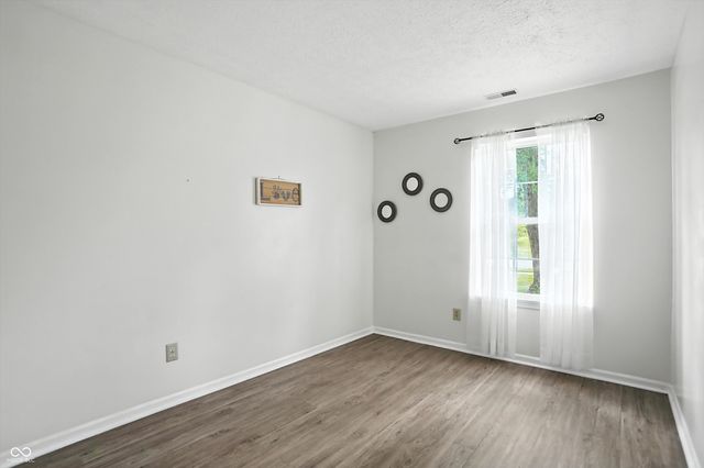 435 Driftwood Court, Franklin, IN 46131