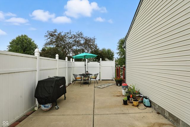 435 Driftwood Court, Franklin, IN 46131