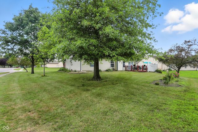 435 Driftwood Court, Franklin, IN 46131
