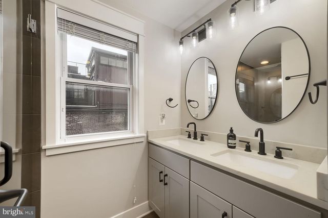 2921 DILLON ST, Baltimore, MD 21224