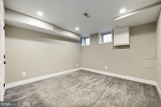 2921 DILLON ST, Baltimore, MD 21224