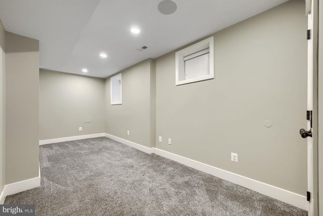 2921 DILLON ST, Baltimore, MD 21224