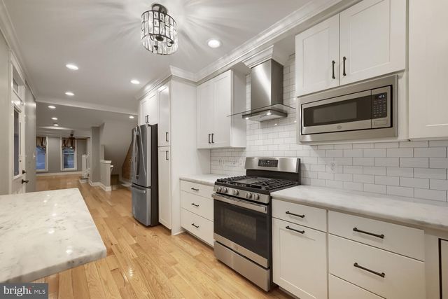 2921 DILLON ST, Baltimore, MD 21224