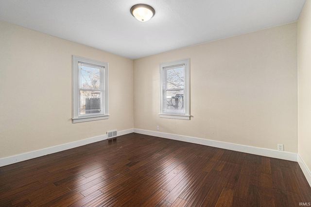 714 S 27th Street, South Bend, IN 46615