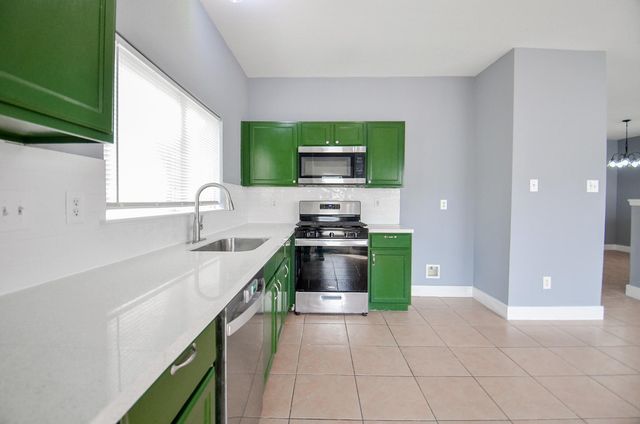 11924 Prior Park Dr, Houston, TX 77047