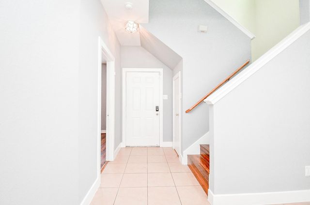 11924 Prior Park Dr, Houston, TX 77047