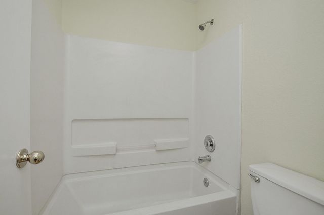 11924 Prior Park Dr, Houston, TX 77047