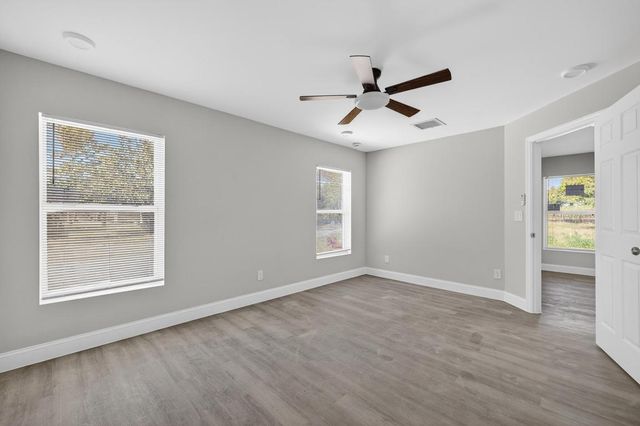 706 Dundas Court, Fort Pierce, FL 34950