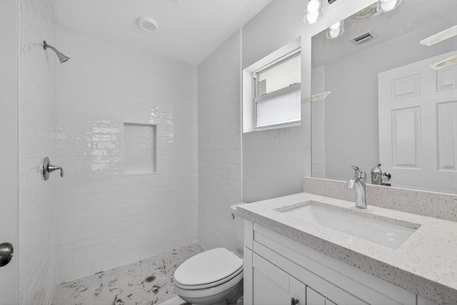 706 Dundas Court, Fort Pierce, FL 34950