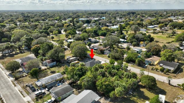 706 Dundas Court, Fort Pierce, FL 34950