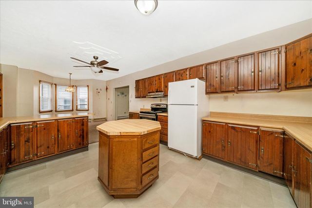 720 MARYLAND AVE, Hagerstown, MD 21740