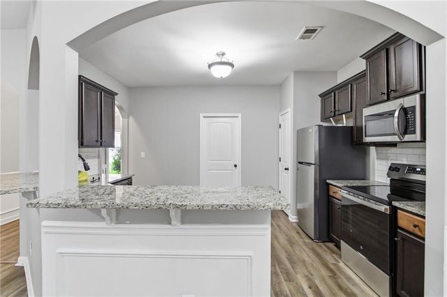 5558 Union Pointe Place, Union City, GA 30291