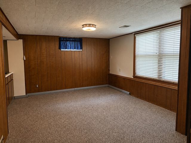 1420 Highland Place, Faribault, MN 55021