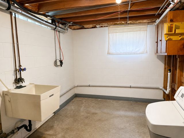 1420 Highland Place, Faribault, MN 55021
