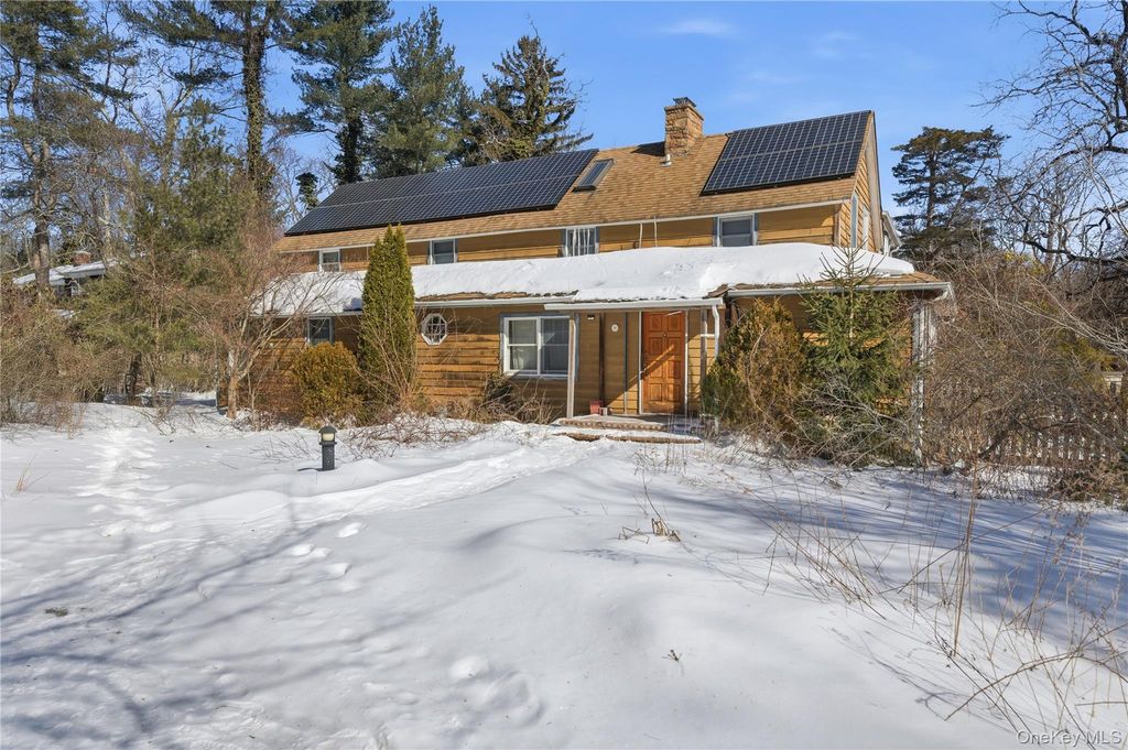 115 Warner Road, Huntington, NY 11743