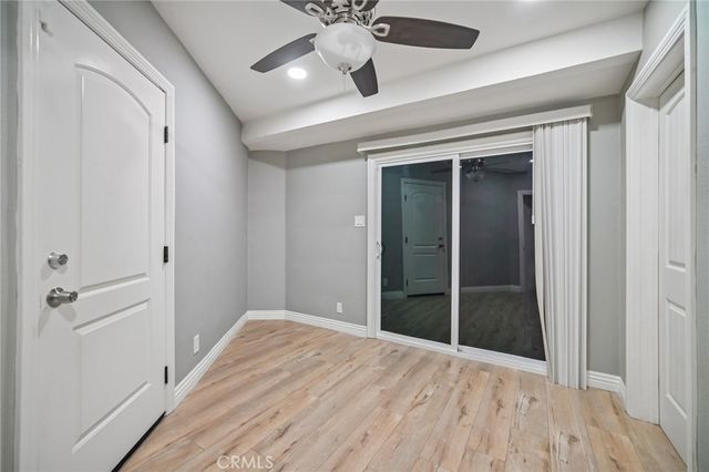 9509 Jellico Avenue, Northridge, CA 91325