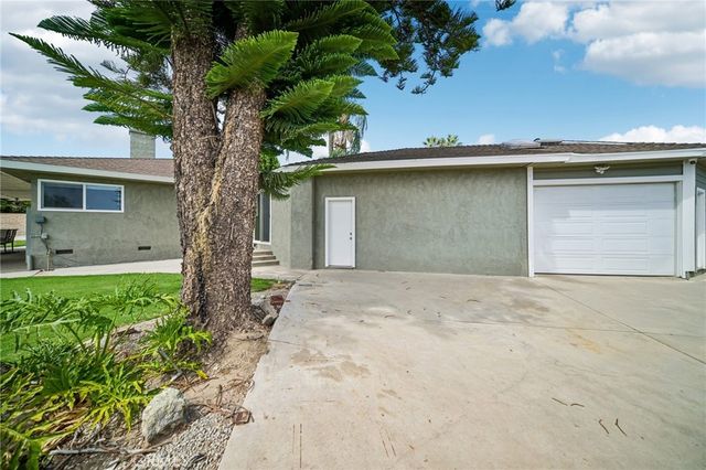 9509 Jellico Avenue, Northridge, CA 91325