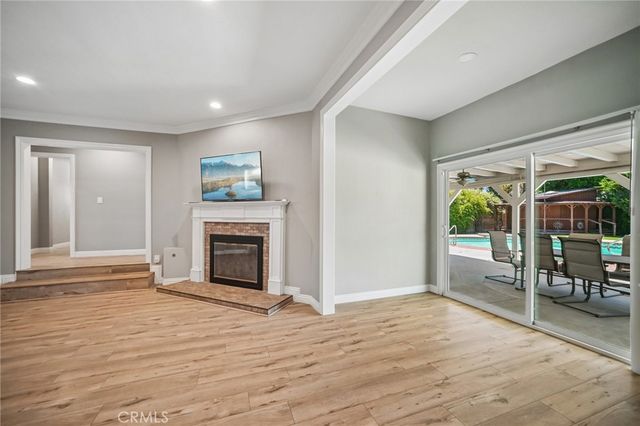 9509 Jellico Avenue, Northridge, CA 91325