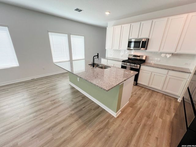 6614 Cibolo Springs, Converse, TX 78109