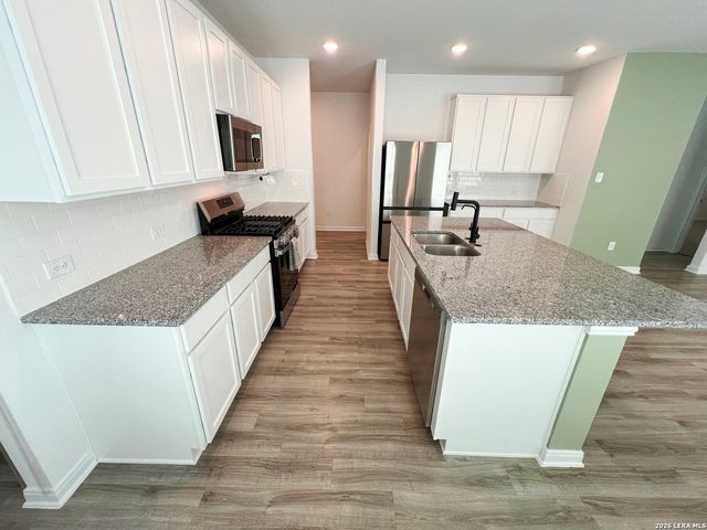 6614 Cibolo Springs, Converse, TX 78109