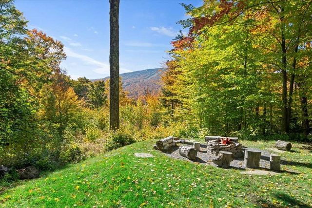 34 Mountain View Road, Winhall, VT 05340
