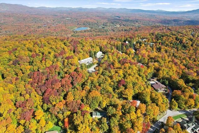 34 Mountain View Road, Winhall, VT 05340