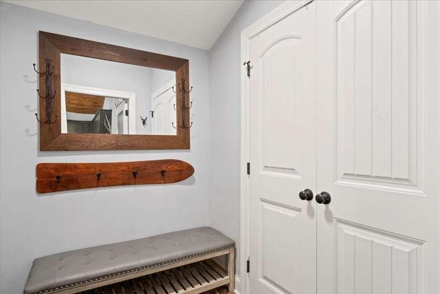 34 Mountain View Road, Winhall, VT 05340