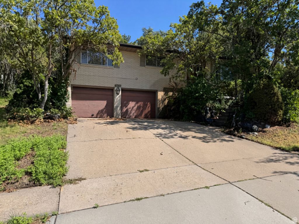 4060 SKYLINE PKWY, Ogden, UT 84403 — exterior