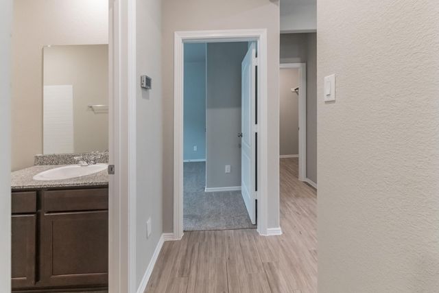 24711 Kessing Creek Lane, Houston, TX 77336